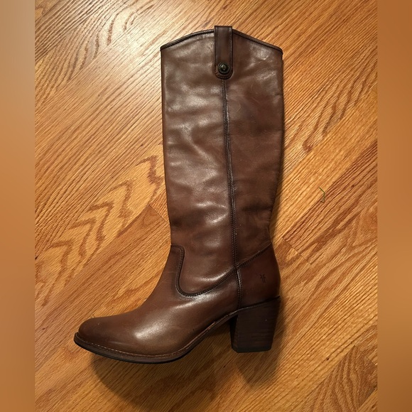 Frye Jackie Button Boot - Picture 4 of 11